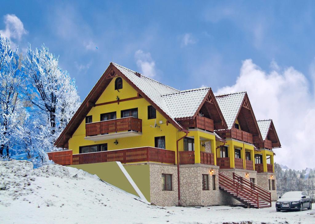 Pensjonat Zielone Wzgorze Boleslawow Stronie Śląskie Exterior foto